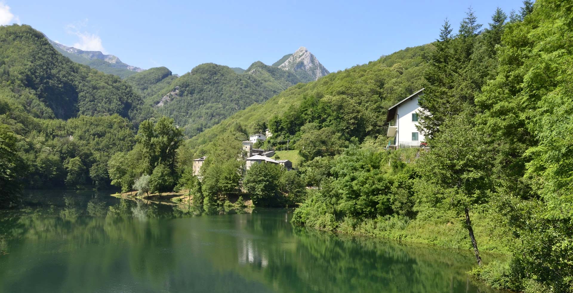 Garfagnana Baia Blu Residence Rta Lerici